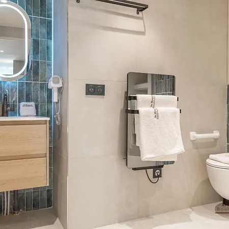 De Montescal Hot Tub Ac Wonder Appartement